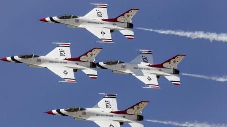 100 de avioane miliare din SUA și opt state europene desfășoară un exercițiu în nordul Europei