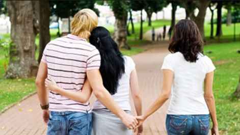 Adevăratele motive care le determină pe femei să fie infidele