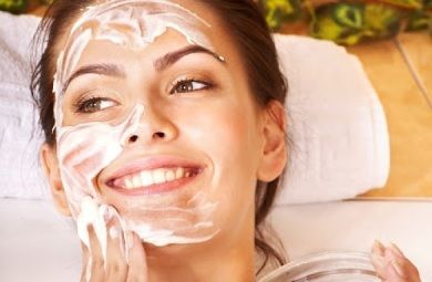 Cele mai bune măşti şi tratamente cu lactate