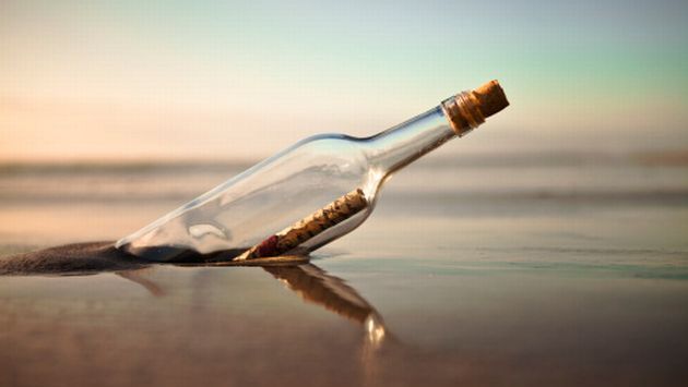 O sticlă ce conţinea un mesaj vechi de 40 de ani, aruncată în Oceanul Pacific, recuperată în Alaska