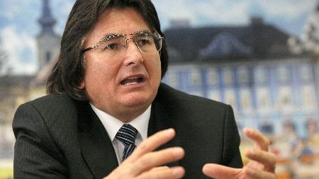 Primarul Timișoarei, către liberali: Opriți-vă! Lăsați supermarketurile în pace!