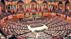 Italia adoptă o lege care pune capăt instabilității din ultimii 40 de ani