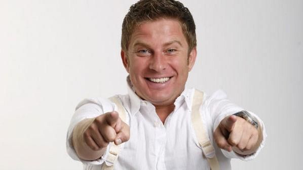 Pe el îl vezi mereu la televizor, însă uite cum arată soția lui Pavel Bartoș!