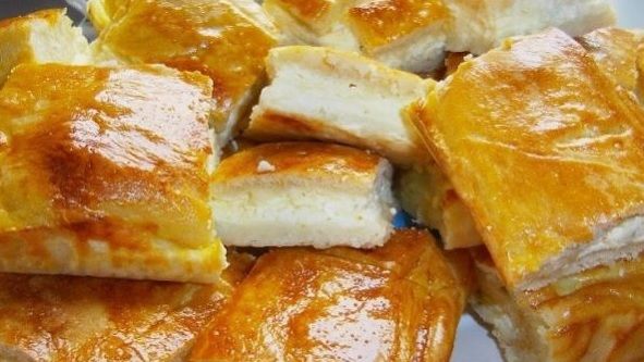 Cum să faci cea mai bună plăcintă cu brânză dulce. Ingredientul secret
