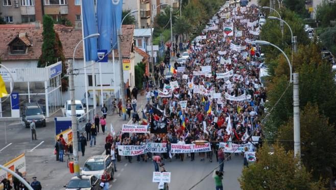 Miting la Cluj faţă de defrişarea pădurilor, criticându-l pe Iohannis 