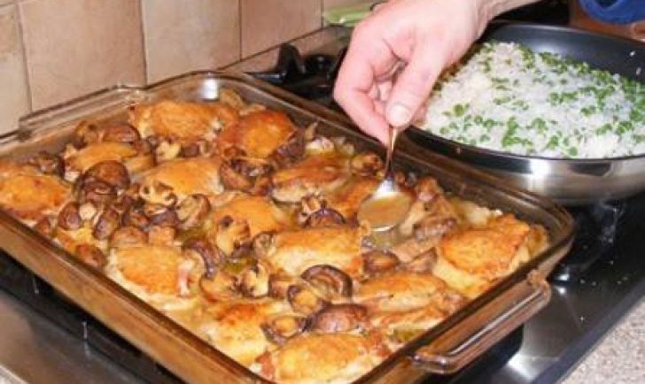 Cum faci cele mai bune pulpe de pui la cuptor. Gata în 30 de minute!