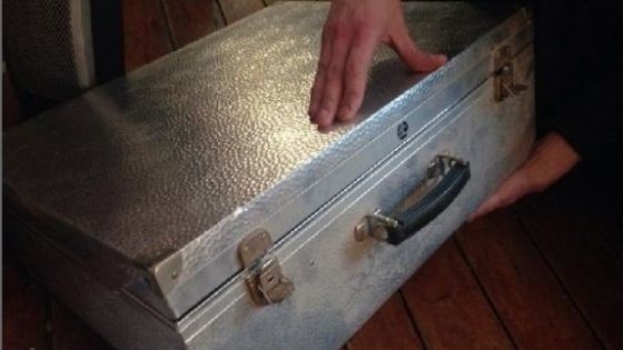 Rise Project a scos primele informaţii din ”valiză". Legăturile pe care Dragnea le dorea pierdute  