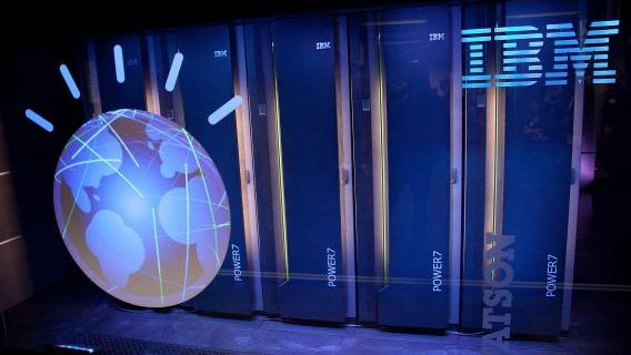 Supercomputerul Watson, folosit în tratamentul cancerului. Cum vor fi analizate datele genetice