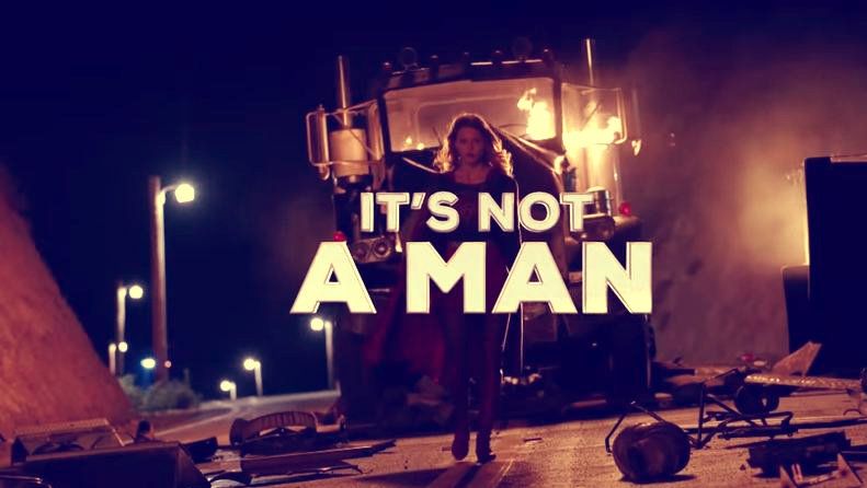 Poți vedea primul episod din serialul Supergirl, dar te va dezgusta! 