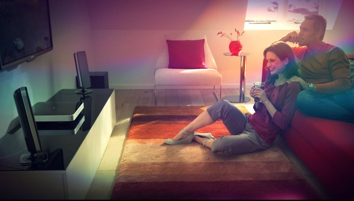 Mari reduceri la televizoare! Transformi sufrageria în cinematograf