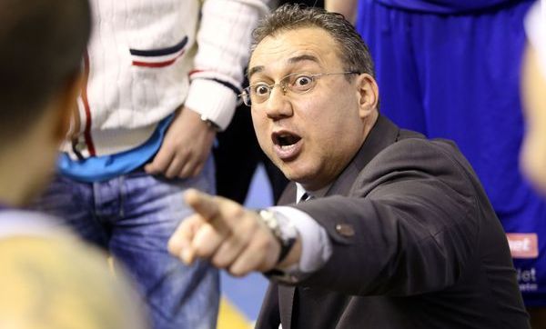 Doliu în sportul românesc: a murit antrenorul campioanei la baschet CSU Asesoft Ploieşti