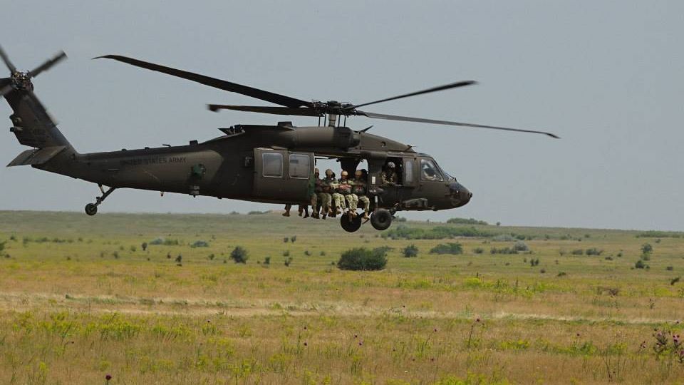 SONDAJ mondial: Ești dispus să lupți în război pentru țara ta? Răspunsul românilor e uluitor