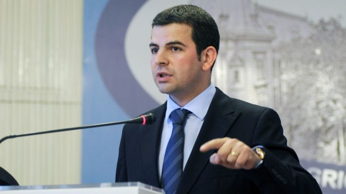 Reducerea TVA la alimente s-a topit în scumpiri. Constantin recunoşte: "Au fost creşteri de preţ"