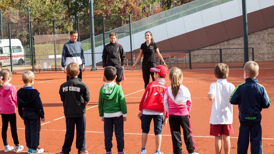 Statul nu încurajează copiii să facă performanţă 