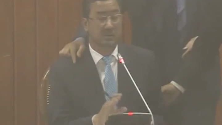 Momentul terifiant în care talibanii au atacat Parlamentul din Kabul, surprins de camere