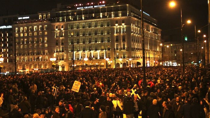 20.000 de manifestanți, în centrul Atenei, cer imperativ un "DA" la referendumul de duminică