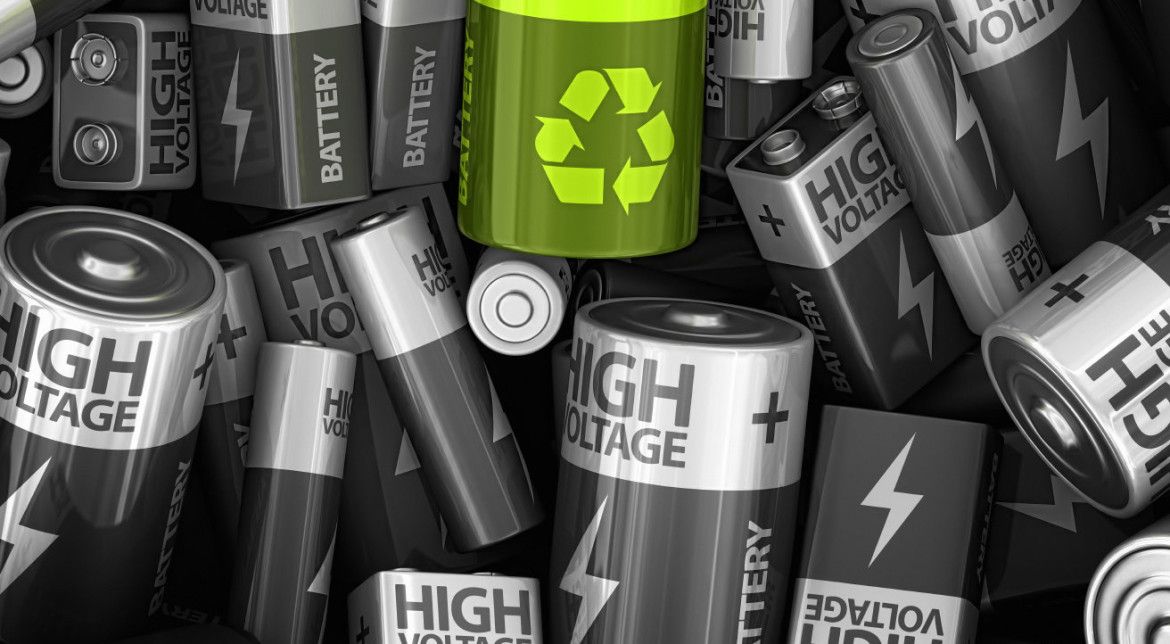 Telefonul ăsta te ține toată săptămâna, dar l-ai cumpăra dacă arată așa? 