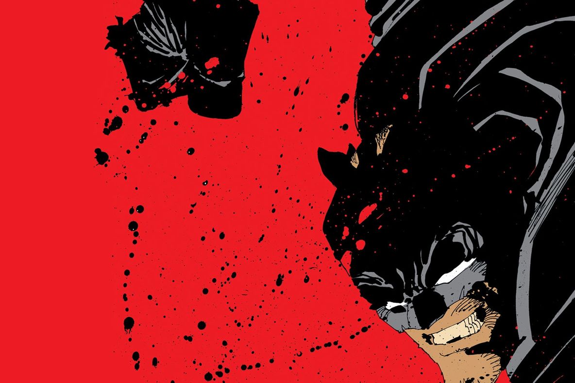 Curajos sau inconștient? Bărbatul mascat care salvează oamenii exact ca Batman