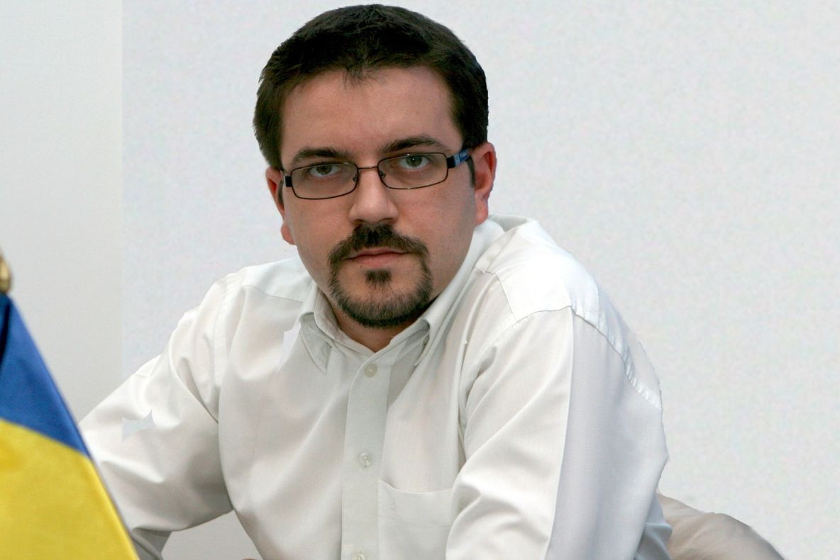 PRU îi cere lui Klaus Iohannis să nu promulge legea pensiilor speciale 