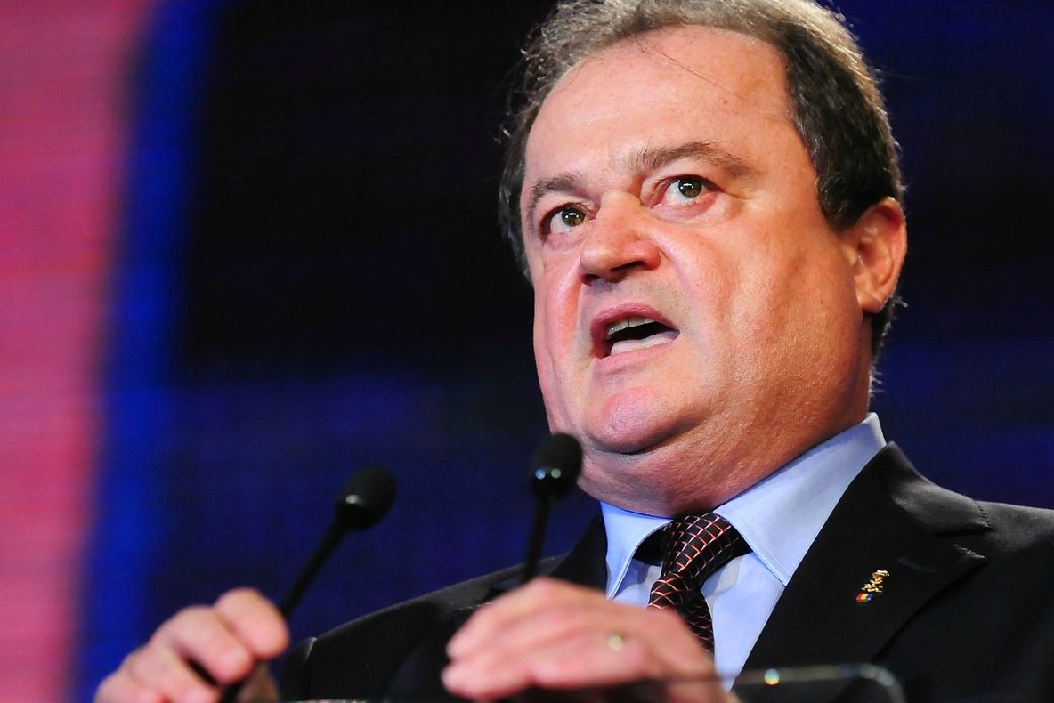 Blaga, avertisment pentru colegii de partid: Nu cred că mai poți fi liberal dacă coabitezi cu PSD 