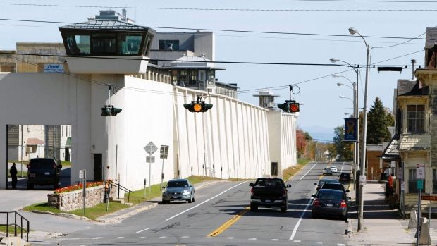 Metoda folosită de doi deţinuţi periculoşi ca să scape dintr-o închisoare din New York