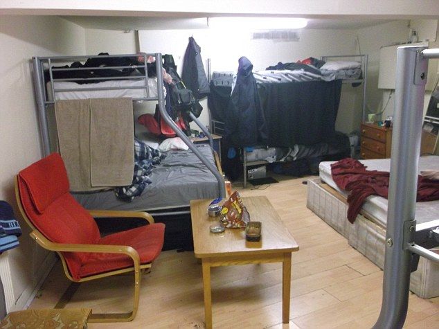 Trei familii de români, condiţii greu de imaginat în Anglia! Chiria lunară de peste 3000 euro