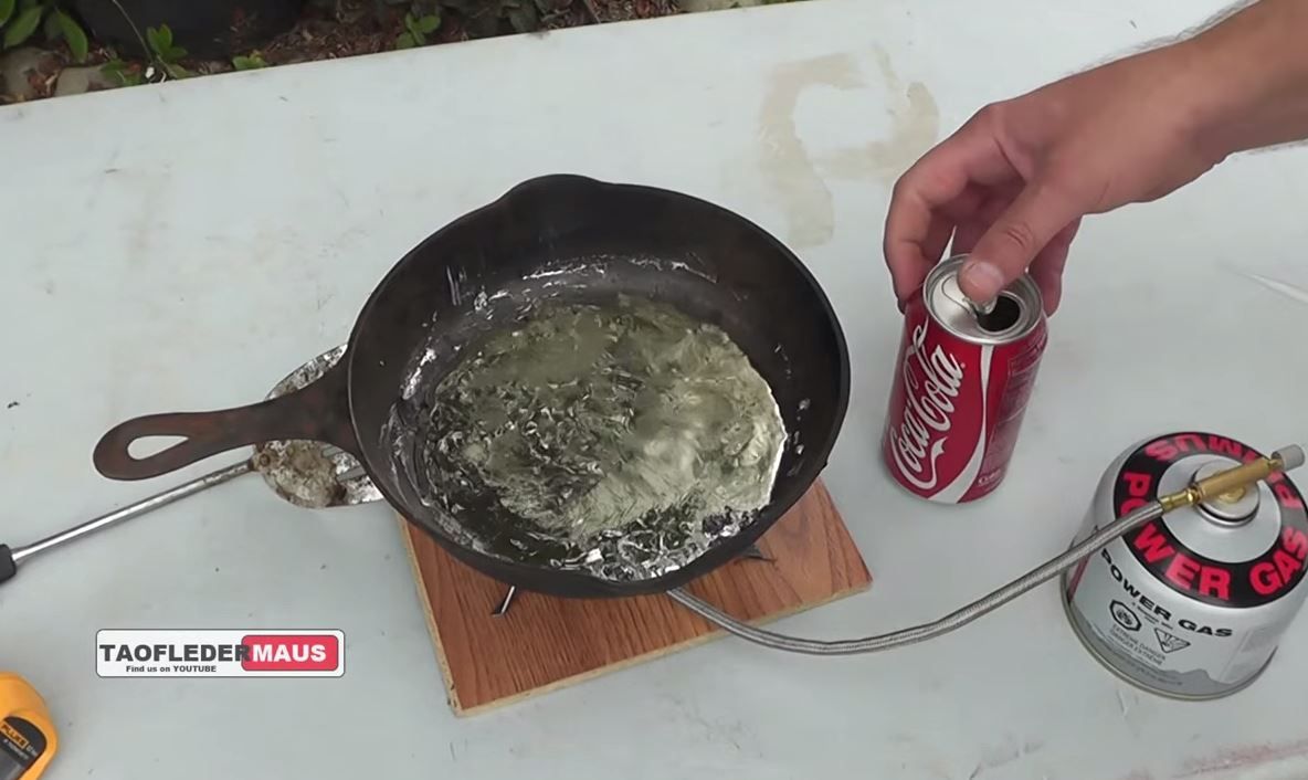 Senzație! Coca Cola, folosită într-un experiment superb! Clip video care te va uimi