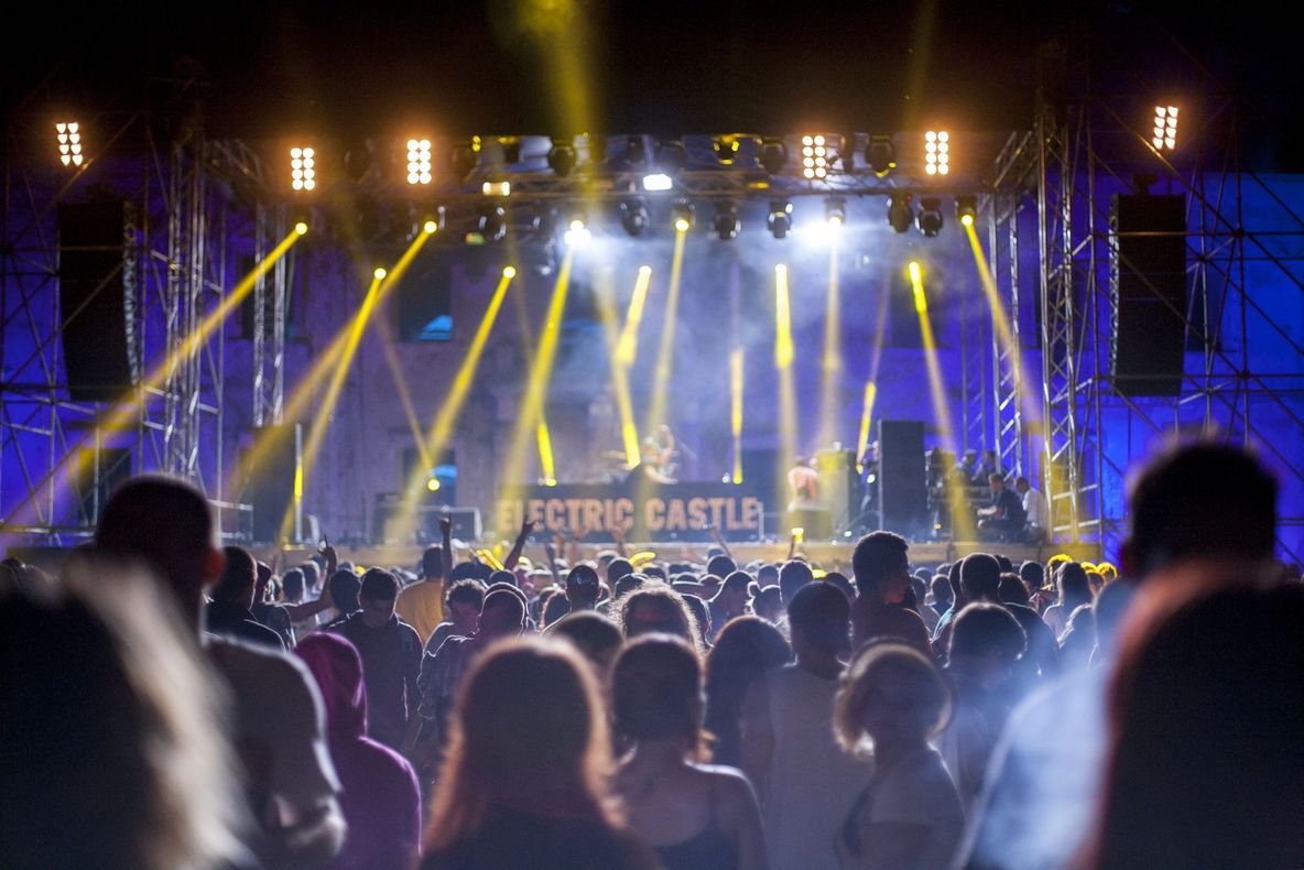 Ce bilete mai sunt disponibile la Electric Castle 2015 