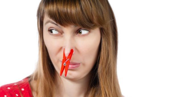 Scapă de respiraţia urât mirositoare în 90 de secunde