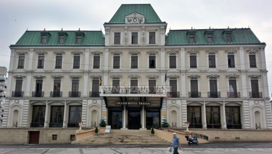 Decizie şoc în justiţie. Hotelul Traian, vândut la pret de nimic