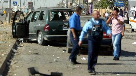 Irak: Cel puțin 37 de morți într-un atac sinucigaș asupra unei baze a poliției