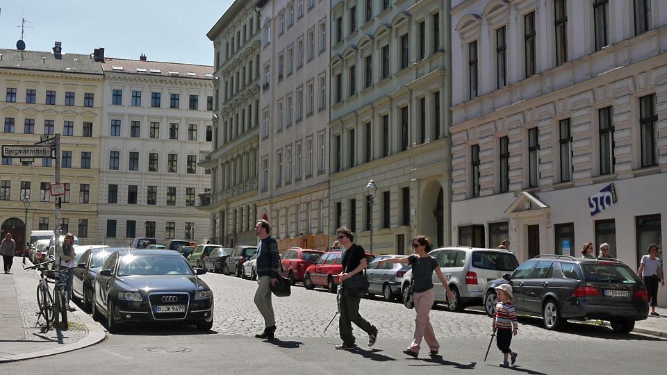 O metropolă europeană a decis să limiteze prin lege prețul chiriilor