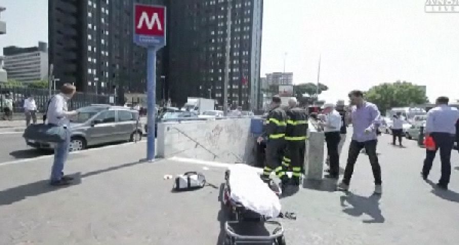 Accident la metroul din Roma: cel puţin 12 persoane au fost rănite,după ce două trenuri s-au ciocnit