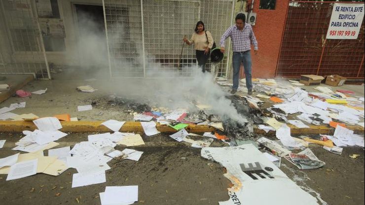 Urne în flăcări, însă nicio schimbare majoră după alegerile legislative din Mexic