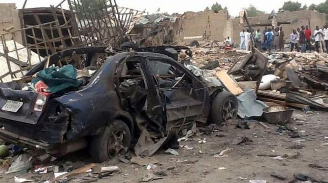 Atentat sinucigaş: 20 de morți și 50 de răniți