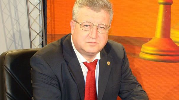 Senator PSD: Dacă Ponta îşi dă demisia și nu luptă cu procurorii până la capăt, ne va pierde 