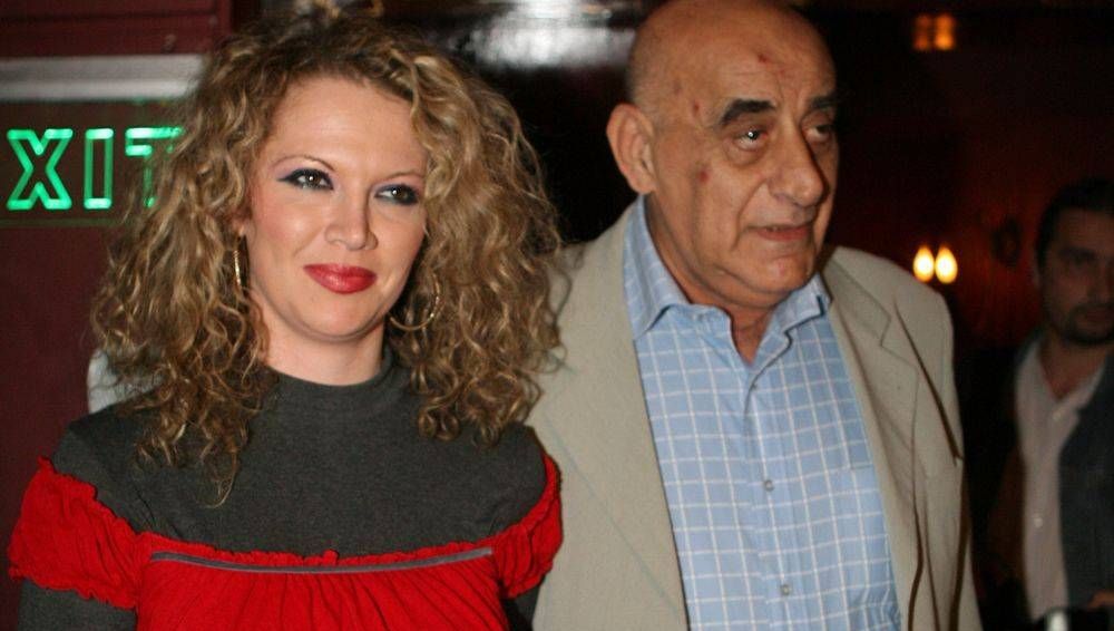 Postare-surpriză a Oanei Lis pe Facebook: "Sunt însărcinată"