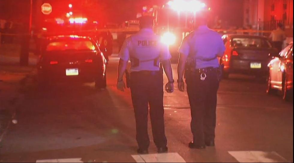 Un mort şi 16 răniţi în două incidente armate, la Detroit și Philadelphia