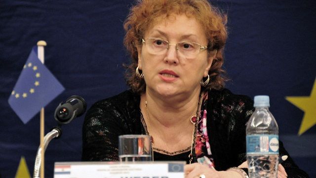 Renate Weber: Nu se impune sub nicio formă audierea lui Victor Ponta în Parlamentul European 