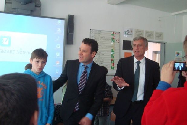 Școli ca-n Germania, în România