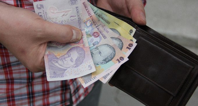 Luna lui Cuptor ne pârjolește buzunarele.Iată lista scumpirilor de la 1 iulie