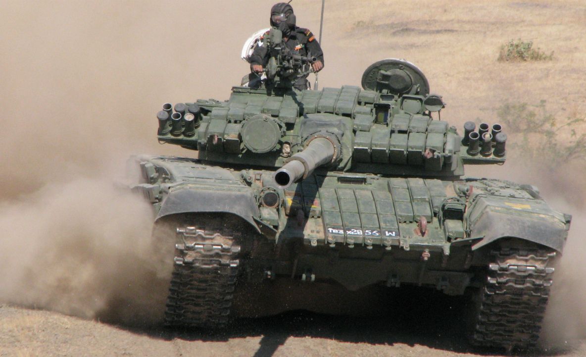 Tancurile care au speriat NATO costă mai puțin decât o mașină: și tu îți poți cumpăra unul