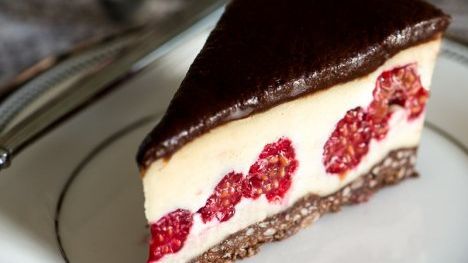 Delicios și sănătos! Rețetă de tort fără zahăr și fără făină