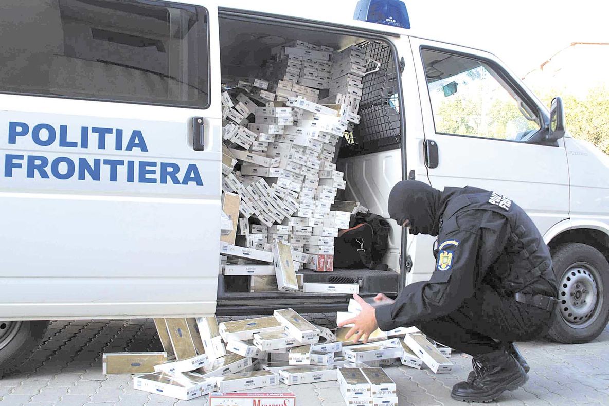 Țigări în valoare de peste 348.000 lei confiscate la frontiera de nord 