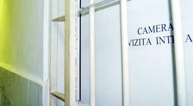 România, obligată să-i plătească 11.000 de euro unui cămătar căruia i s-au interzis relaţiile intime