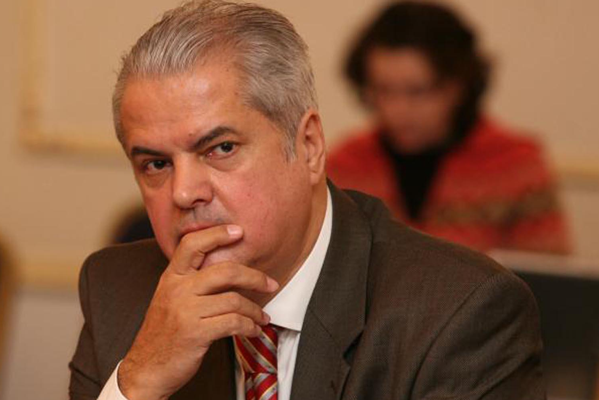 Prima reacție a lui Adrian Năstase, după ce i-a fost ridicat sechestrul pe casa din Zambaccian 