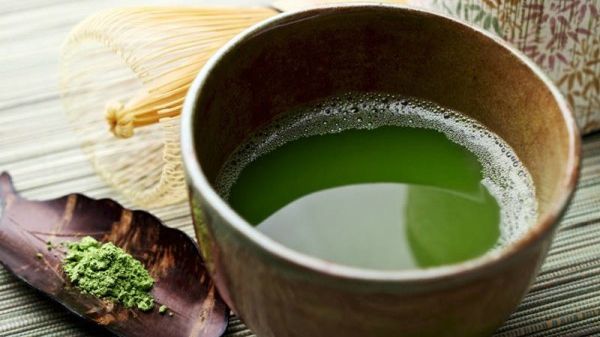 "Băutura verde" - cea mai bună pentru organism. Află cum te ajută!