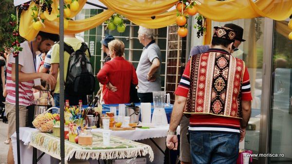 “Festivalul Strada Armenească”: cultură în paşi de dans şi ritmuri tradiţionale