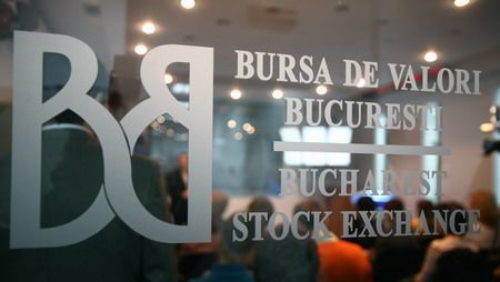 Zi neagră la Bursă, scădere istorică din cauza măsurilor anunţate de Guvern