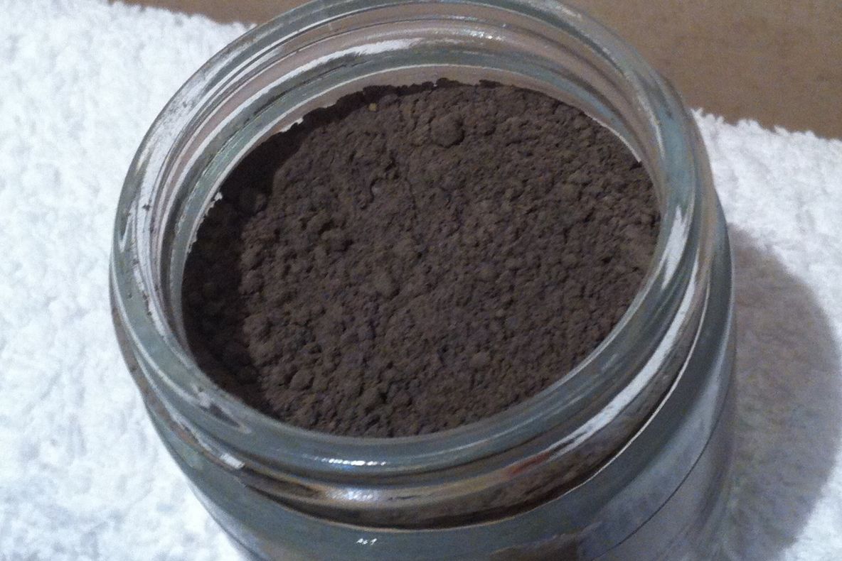 Efectul uluitor pe care îl are cenuşa vulcanică asupra pielii